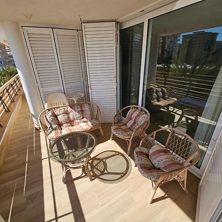 Febus Apartment Аликанте Екстериор снимка